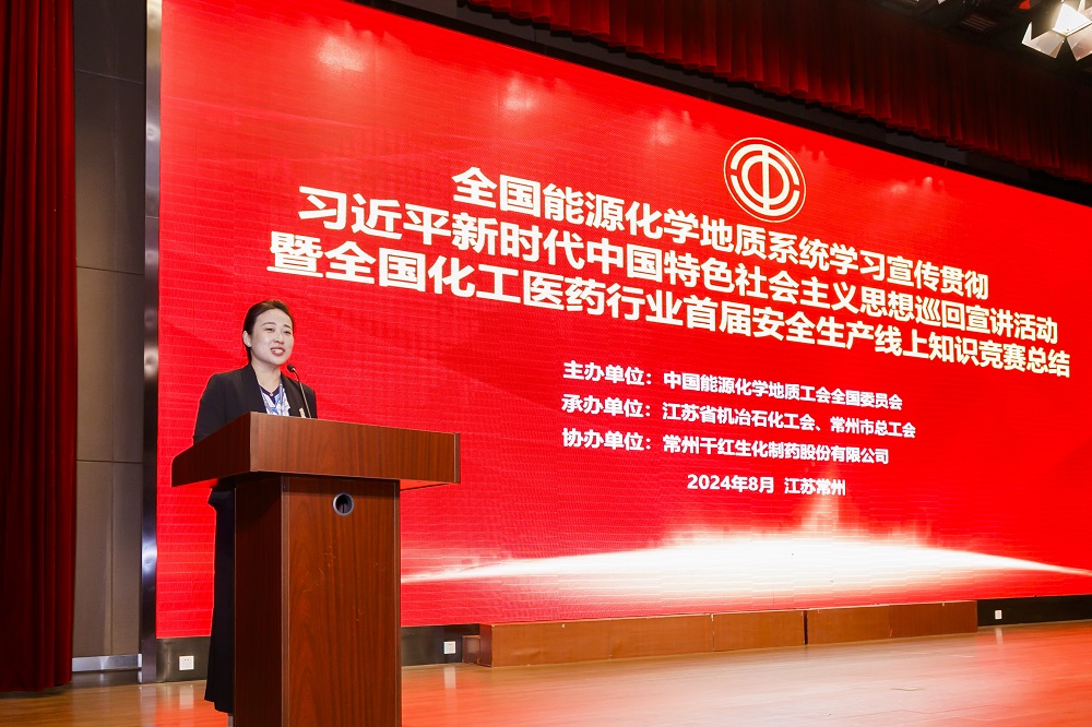 621724289534989.jpg 黄捷1.jpg